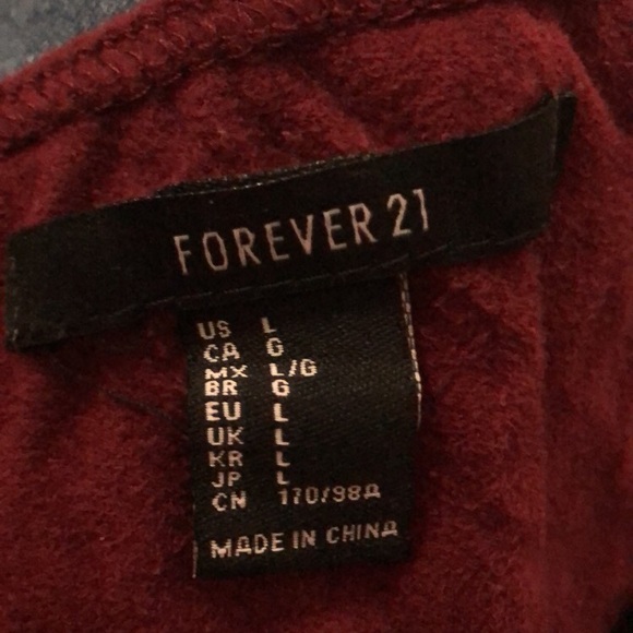 Cropped, off-shoulder, red suede shirt - Picture 3 of 3